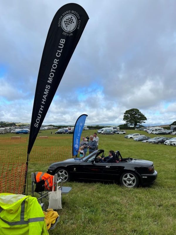 Mazda MX5 at  start of Autotest